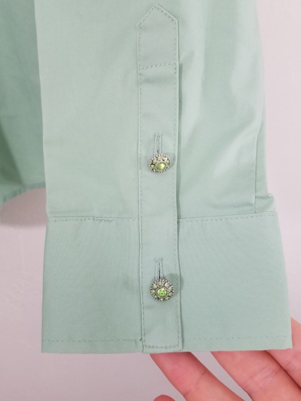 NWT New York & Company Long Sleeve Button Up Shirt Top Blouse Green Size XL - Picture 4 of 6